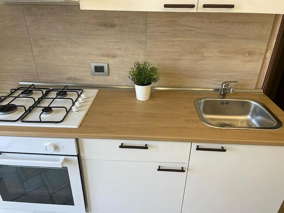 Brunello Con Veranda E Piscina Condivisa Santa Lucia  Appartement