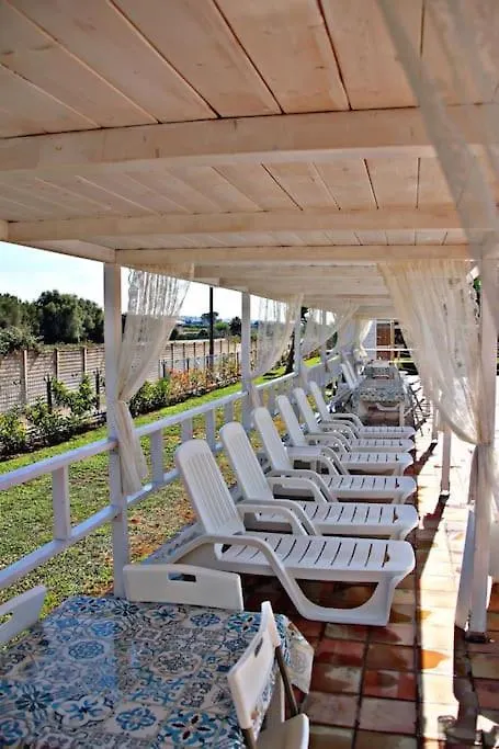 Brunello Con Veranda E Piscina Condivisa Santa Lucia  0*, Santa Lucia (Sicily) Italy