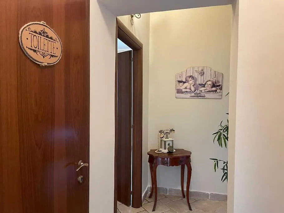 Brunello Con Veranda E Piscina Condivisa Santa Lucia  Apartment