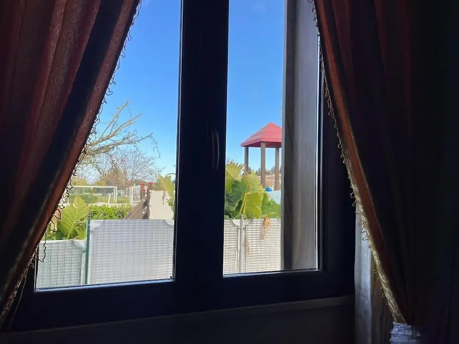 Brunello Con Veranda E Piscina Condivisa Santa Lucia  Santa Lucia (Sicily)